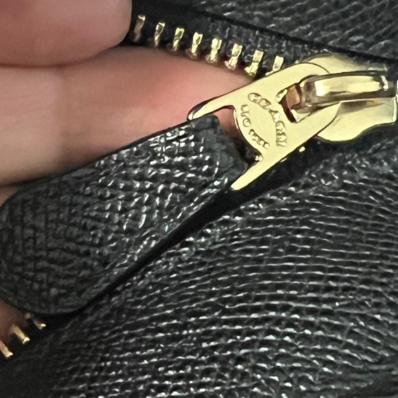 Coach Black Leather City Tote Bag - Picture 11 of 16